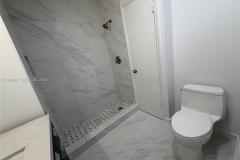 Condo in Fort Lauderdale, Florida, 1 bedroom  № 2031237 - photo 15