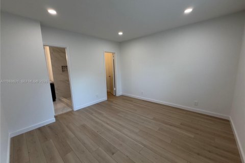 Condo in Fort Lauderdale, Florida, 1 bedroom  № 2031237 - photo 9