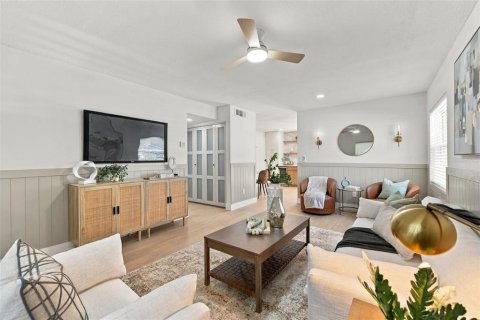 Villa ou maison à vendre à Dunedin, Floride: 4 chambres, 118.91 m2 № 2420348 - photo 6
