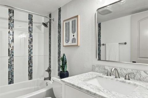 Villa ou maison à vendre à Dunedin, Floride: 4 chambres, 118.91 m2 № 2420348 - photo 17