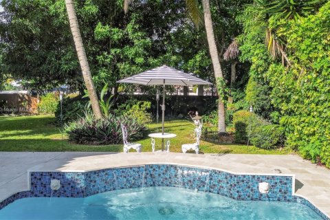 Купить виллу или дом в Майами-Лейкс, Флорида 5 спален, 256.5м2, № 2013099 - фото 25
