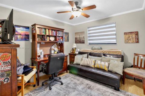 Купить виллу или дом в Майами-Лейкс, Флорида 5 спален, 256.5м2, № 2013099 - фото 16