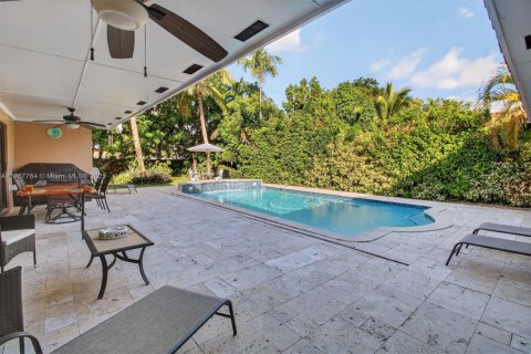 Купить виллу или дом в Майами-Лейкс, Флорида 5 спален, 256.5м2, № 2013099 - фото 24