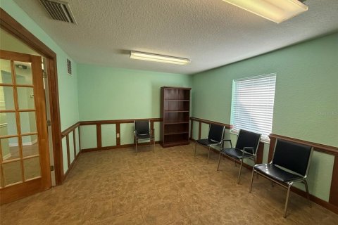 Immobilier commercial à louer à Palatka, Floride: 192.12 m2 № 2412609 - photo 14