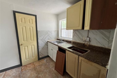 Casa en venta en North Miami, Florida, 4 dormitorios, 146.32 m2 № 2096261 - foto 20