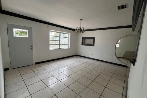 Casa en venta en North Miami, Florida, 4 dormitorios, 146.32 m2 № 2096261 - foto 14