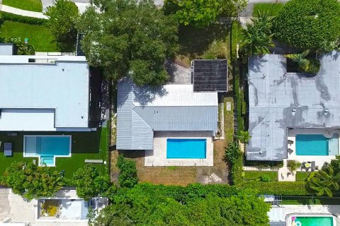 Casa en venta en Miami, Florida, 3 dormitorios, 210.98 m2 № 2263296 - foto 3