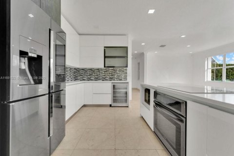 Copropriété à vendre à Doral, Floride: 4 chambres, 205.41 m2 № 1929837 - photo 13