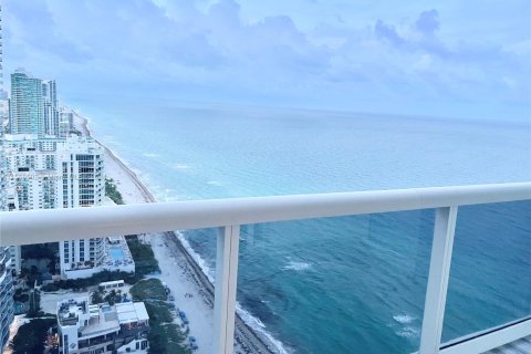 Appartement à louer à Hallandale Beach, Floride: 1 chambre, 78.41 m2 № 1937807 - photo 11