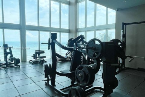Appartement à louer à Hallandale Beach, Floride: 1 chambre, 78.41 m2 № 1937807 - photo 17