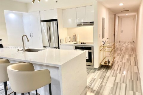 Appartement à louer à Hallandale Beach, Floride: 1 chambre, 78.41 m2 № 1937807 - photo 9