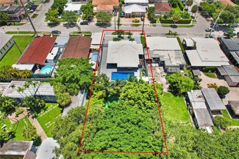 Купить виллу или дом в Майами, Флорида 3 спальни, 157.93м2, № 1823532 - фото 9