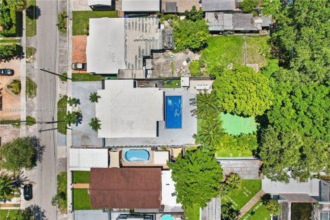 Купить виллу или дом в Майами, Флорида 3 спальни, 157.93м2, № 1823532 - фото 3