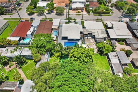 Купить виллу или дом в Майами, Флорида 3 спальни, 157.93м2, № 1823532 - фото 19