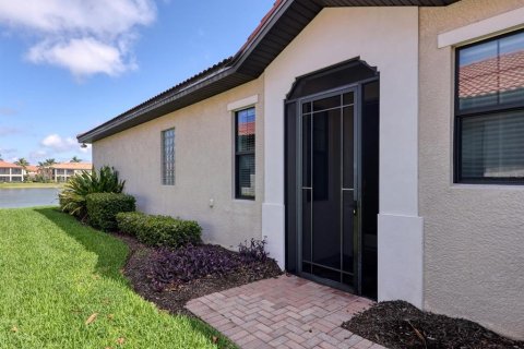 House in Venice, Florida 2 bedrooms, 146.88 sq.m. № 2196664 - photo 5
