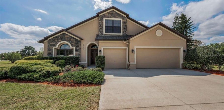 Villa ou maison à Plant City, Floride 4 chambres, 261.24 m2 № 1578399