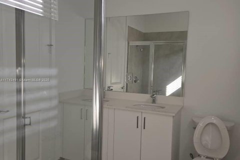 Casa en alquiler en Ave Maria, Florida, 3 dormitorios № 1937474 - foto 17