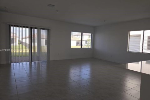 House in Ave Maria, Florida 3 bedrooms № 1937474 - photo 20
