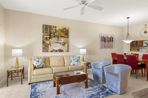Condo in Sarasota, Florida, 2 bedrooms  № 1852521 - photo 8