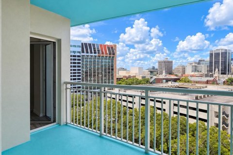 Condo in Orlando, Florida, 1 bedroom  № 2379368 - photo 18
