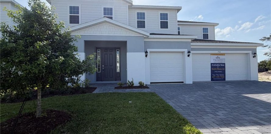 Casa en DeLand, Florida 6 dormitorios, 346.9 m2 № 2202343