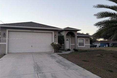 Villa ou maison à Lehigh Acres, Floride 3 chambres № 2001152