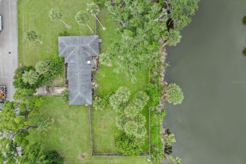 House in Edgewater, Florida 3 bedrooms, 117.34 sq.m. № 1846450 - photo 25