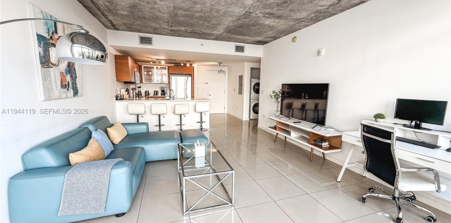 Condo à Miami, Floride, 1 chambre  № 2003174