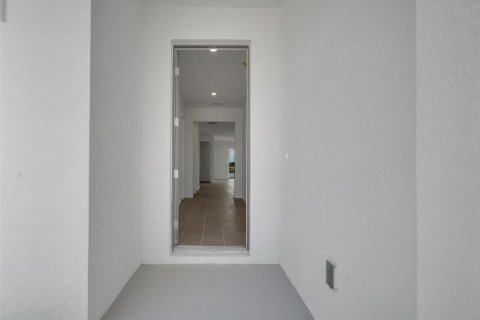 Villa ou maison à vendre à Punta Gorda, Floride: 4 chambres, 250.74 m2 № 2387685 - photo 3