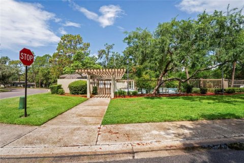 Townhouse in Brandon, Florida 2 bedrooms, 92.72 sq.m. № 1767264 - photo 29