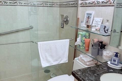 Condo in Deerfield Beach, Florida, 2 bedrooms № 2248631 - photo 16