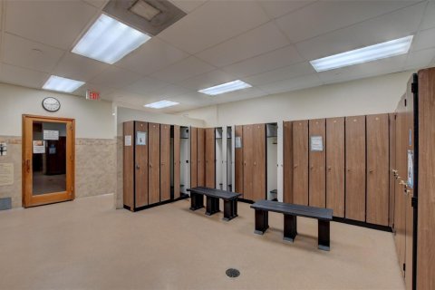 Condo in Deerfield Beach, Florida, 2 bedrooms № 2248631 - photo 29