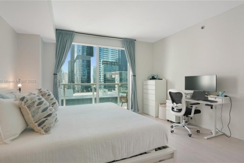 Condominio en venta en Miami, Florida, 1 dormitorio, 68.56 m2 № 1864613 - foto 9