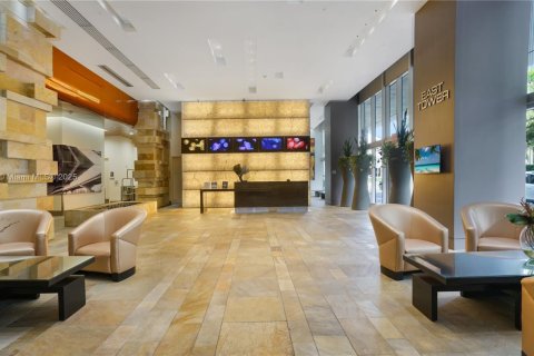 Condominio en venta en Miami, Florida, 1 dormitorio, 68.56 m2 № 1864613 - foto 22