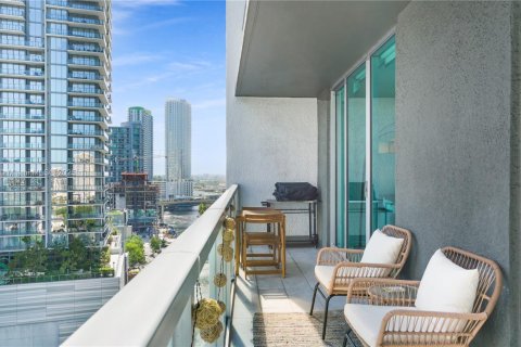 Condominio en venta en Miami, Florida, 1 dormitorio, 68.56 m2 № 1864613 - foto 15