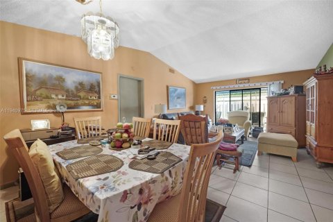 Купить виллу или дом в Майами, Флорида 4 спальни, 131.36м2, № 1998075 - фото 4