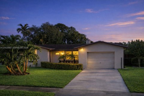 Villa ou maison à Hollywood, Floride 2 chambres, 122.91 m2 № 2068021