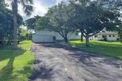 Casa en venta en Margate, Florida, 3 dormitorios, 108.14 m2 № 1950733 - foto 1