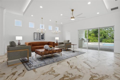 Villa ou maison à vendre à Kissimmee, Floride: 9 chambres, 478.82 m2 № 2149808 - photo 9
