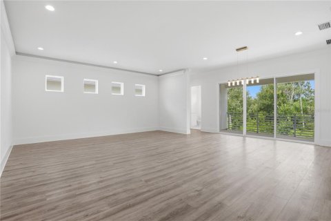 Villa ou maison à vendre à Kissimmee, Floride: 9 chambres, 478.82 m2 № 2149808 - photo 20