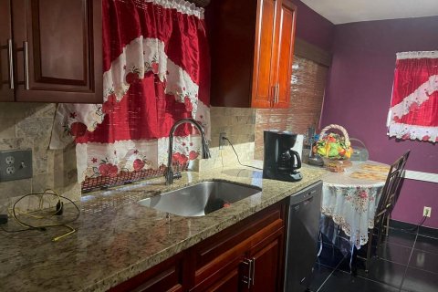 Купить виллу или дом в Дирфилд-Бич, Флорида 3 комнаты, 149.85м2, № 2172816 - фото 20