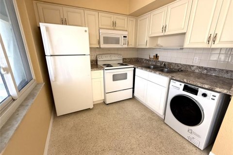 Appartement à louer à Redington Shores, Floride: 1 chambre, 37.16 m2 № 1769501 - photo 5