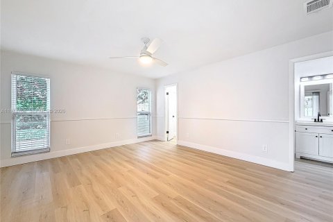 Снять в аренду виллу или дом в Корал-Спрингс, Флорида 3 спальни, 127.83м2, № 2050123 - фото 5