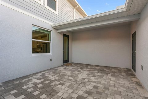 Townhouse in Sarasota, Florida 3 bedrooms, 164.99 sq.m. № 2396562 - photo 24