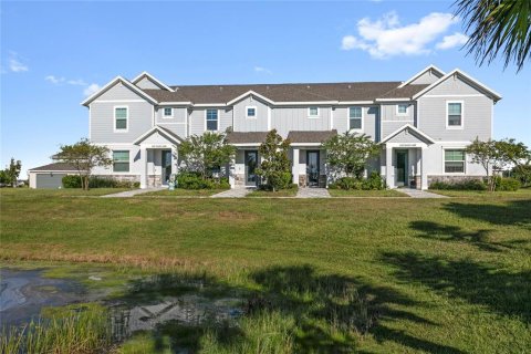 Townhouse in Sarasota, Florida 3 bedrooms, 164.99 sq.m. № 2396562