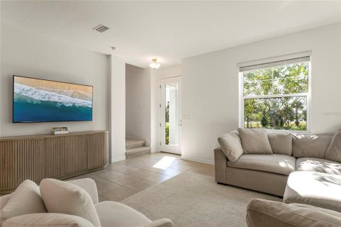 Townhouse in Sarasota, Florida 3 bedrooms, 164.99 sq.m. № 2396562 - photo 9