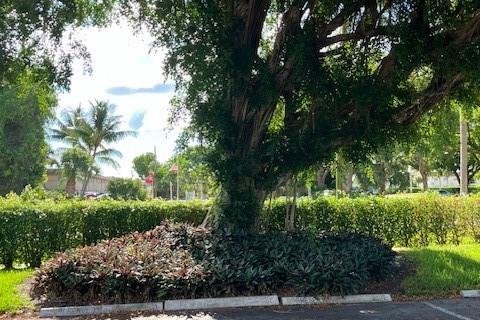 Townhouse in Boca Raton, Florida 3 bedrooms, 132.66 sq.m. № 1186526 - photo 1