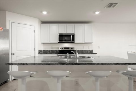 Villa ou maison à vendre à Wimauma, Floride: 5 chambres, 248.42 m2 № 2424019 - photo 13
