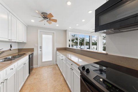 Condominio en venta en Fort Lauderdale, Florida, 2 dormitorios, 105.91 m2 № 2265832 - foto 7