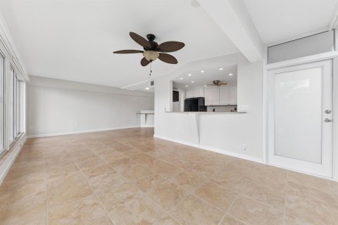 Condominio en venta en Fort Lauderdale, Florida, 2 dormitorios, 105.91 m2 № 2265832 - foto 11